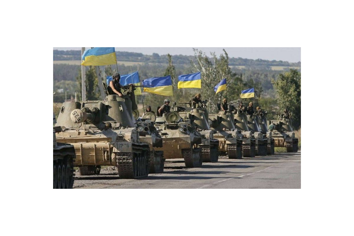 Росія заявляє, що виводить своє велике розміщення військ поблизу кордону України Росія заявляє, що виводить своє велике розміщення військ поблизу кордону України