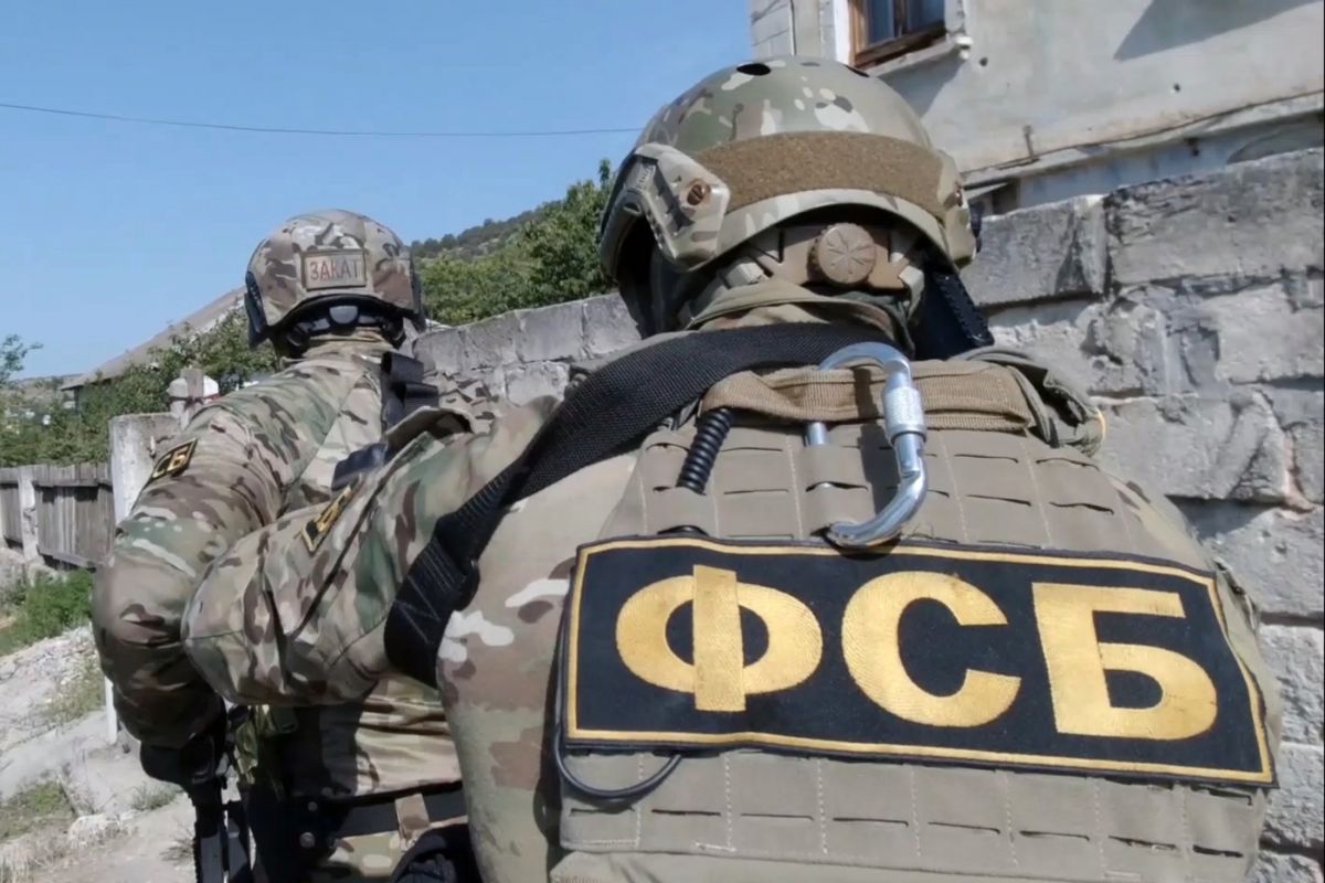 Арешт ФСБ консула України в Санкт-Петербурзі Арешт ФСБ консула України в Санкт-Петербурзі