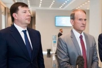 Суд арестовал движимое и недвижимое имущество родственников Медведчука и Козака Суд арестовал движимое и недвижимое имущество родственников Медведчука и Козака