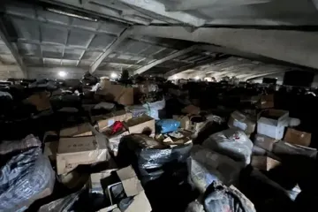 ​Таємниці контрабандної допомоги: на Львівщині знайшли "безгоспні" тонни гуманітарних вантажів на мільйони гривень
