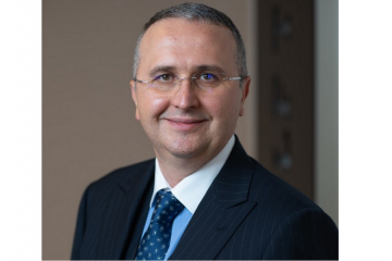 Адвокат Тамаза Сомхішвілі Тарас Думич: «Мій клієнт – як Каха Бендукідзе, який пішов у бізнес» Адвокат Тамаза Сомхішвілі Тарас Думич: «Мій клієнт – як Каха Бендукідзе, який пішов у бізнес»