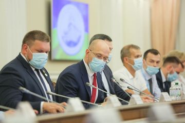 Сьогодні Кабінет Міністрів має розглянути рішення про вихід держави з СНД Сьогодні Кабінет Міністрів має розглянути рішення про вихід держави з СНД