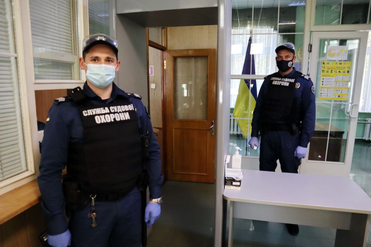 На час святкування Дня захисників і захисниць України Служба судової охорони переходить на посилений варіант несення служби На час святкування Дня захисників і захисниць України Служба судової охорони переходить на посилений варіант несення служби