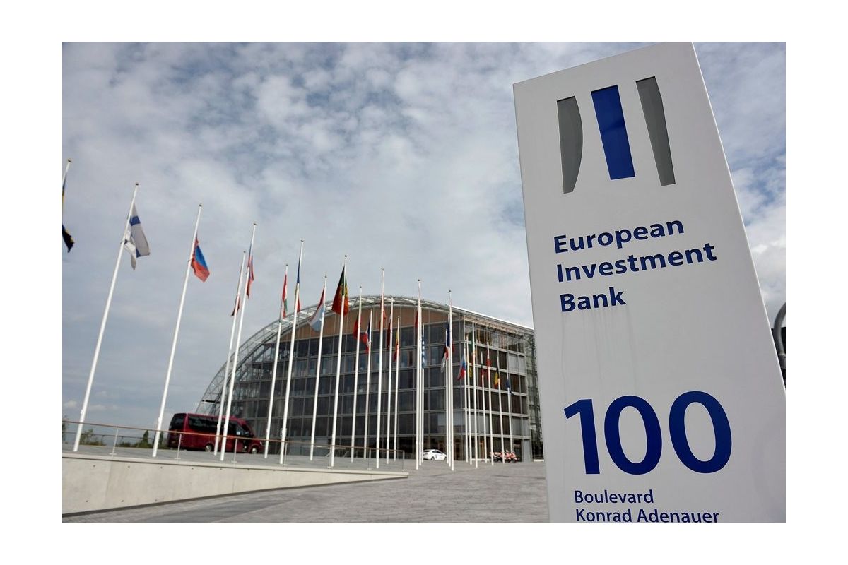 Україна отримала €550 мільйонів від Європейського інвестиційного банку Україна отримала €550 мільйонів від Європейського інвестиційного банку