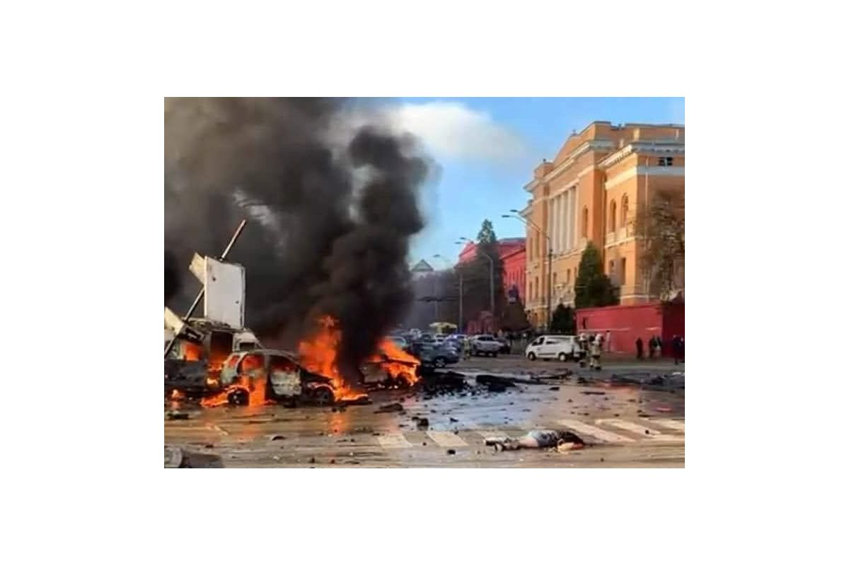 Російський удар по Києву: Парк Шевченка кличе до помсти! Російський удар по Києву: Парк Шевченка кличе до помсти!