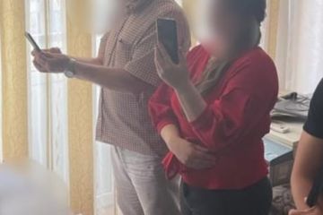 За виправдовування збройної агресії рф судитимуть мешканку Київщини, яка провокувала сутички біля Києво-Печерської Лаври За виправдовування збройної агресії рф судитимуть мешканку Київщини, яка провокувала сутички біля Києво-Печерської Лаври