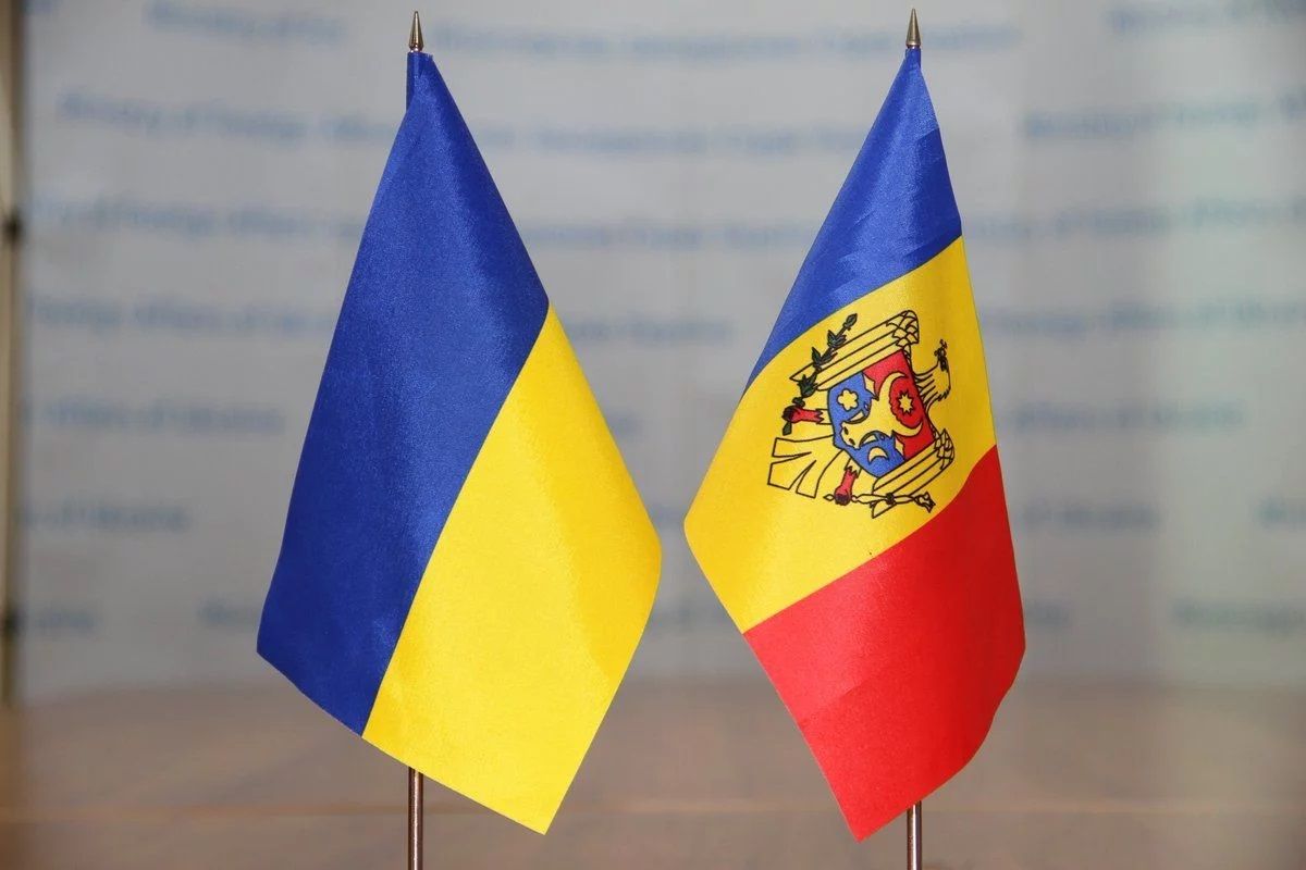 В Молдову без закордонного паспорту: Україна та Молдова домовляються про поїздки лише з ІD-картками В Молдову без закордонного паспорту: Україна та Молдова домовляються про поїздки лише з ІD-картками