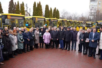 ​Новенькі автобуси для шкіл на Київщині