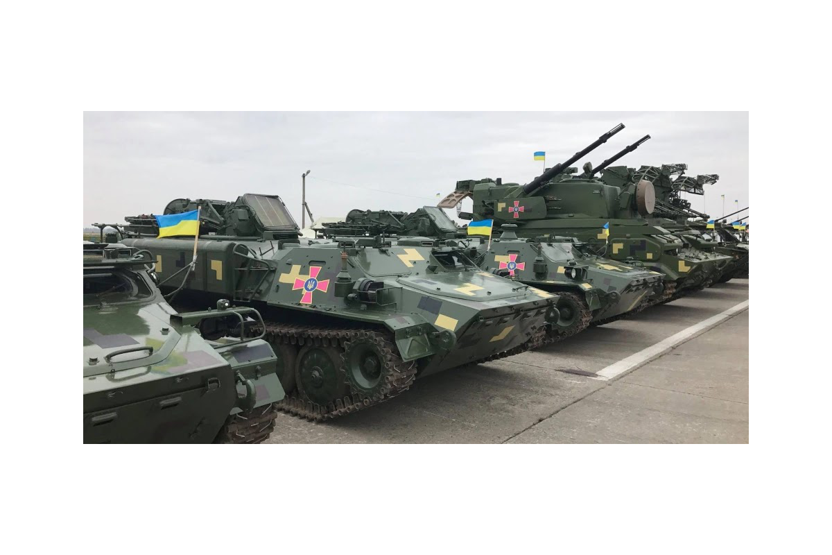 У Словаччині почав працювати ремонтний центр для української військової техніки У Словаччині почав працювати ремонтний центр для української військової техніки