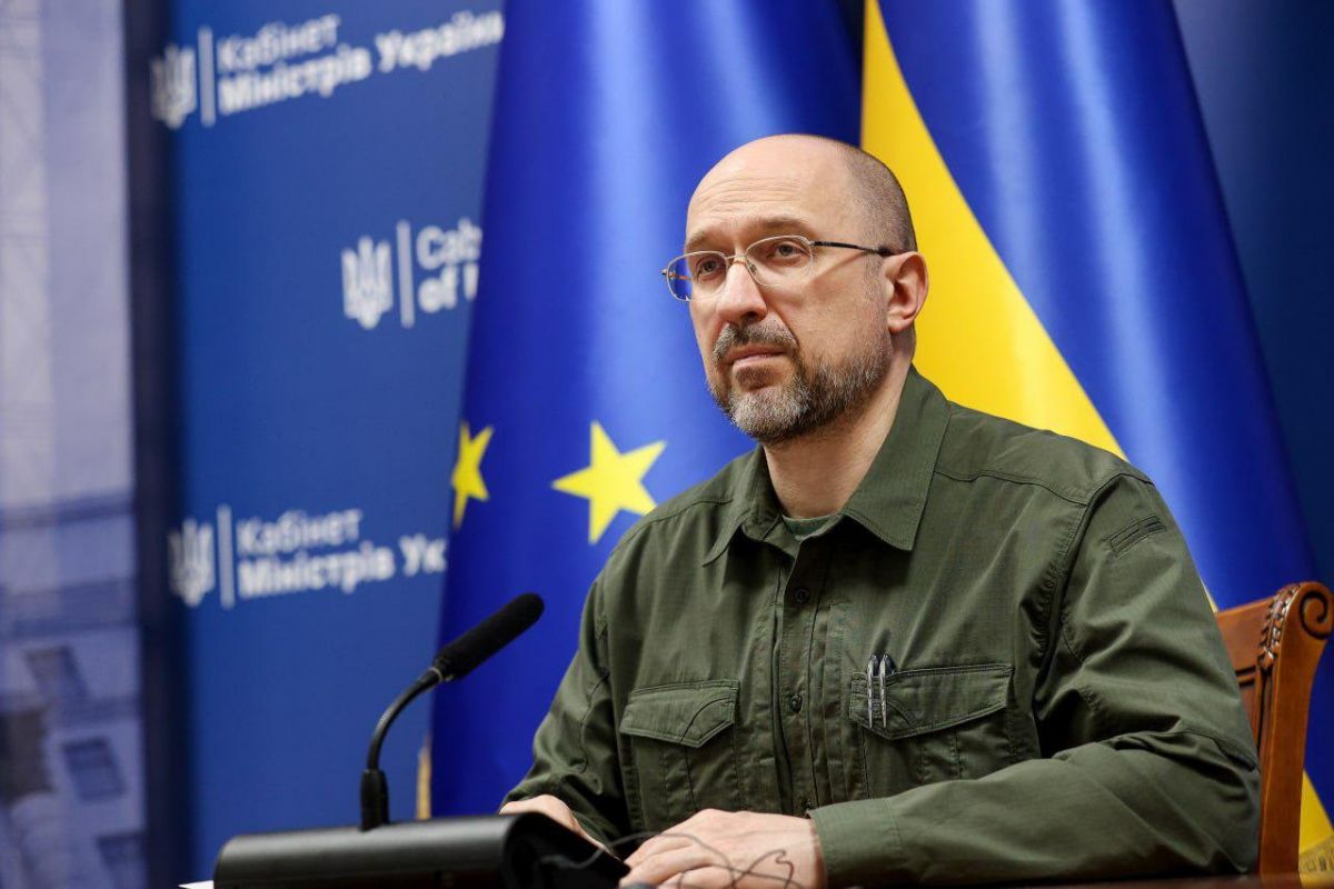 Україні терміново потрібен 1 мільярд доларів, щоб пережити зиму – Шмигаль Україні терміново потрібен 1 мільярд доларів, щоб пережити зиму – Шмигаль