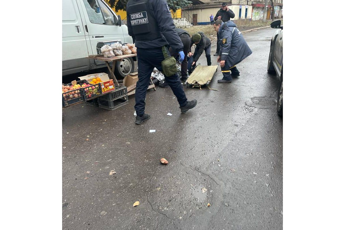 Окупанти вдарили з РСЗВ «Ураган» по місту Гірник на Донеччині: є постраждалі Окупанти вдарили з РСЗВ «Ураган» по місту Гірник на Донеччині: є постраждалі