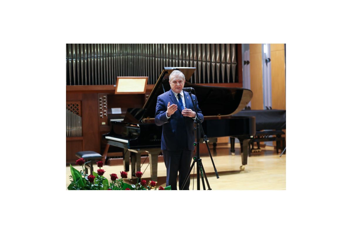 Міністр ГЛІНСЬКИЙ: У найважчі часи культура додає нам сил Міністр ГЛІНСЬКИЙ: У найважчі часи культура додає нам сил