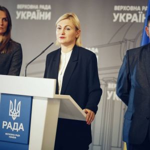 Народна депутатка: "Треба пояснювати, чим Україна відрізняється від рф" Народна депутатка: "Треба пояснювати, чим Україна відрізняється від рф"