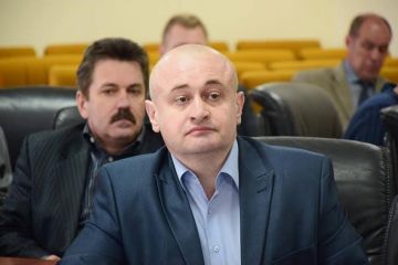 Звернення до СБУ! Вадим Олабін, він же депутат Миколаївської облради, учасник схематозу з відмивання грошей, шавка криміналітета «Мультика» і навіть вірогідний агент ФСБ РФ Звернення до СБУ! Вадим Олабін, він же депутат Миколаївської облради, учасник схематозу з відмивання грошей, шавка криміналітета «Мультика» і навіть вірогідний агент ФСБ РФ