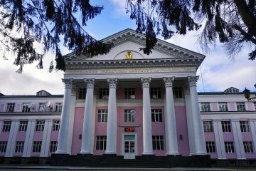 Студенти медики протестують проти беззаконня Студенти медики протестують проти беззаконня