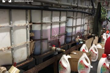 БЕБ викрило наймасштабніше виробництво контрафактної побутової хімії: вилучено близько 240 тонн готової продукції БЕБ викрило наймасштабніше виробництво контрафактної побутової хімії: вилучено близько 240 тонн готової продукції