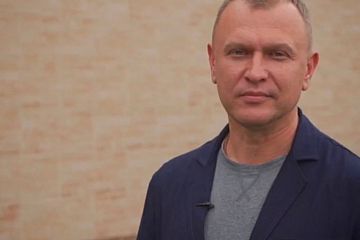 Максим Бердник представляє новий політичний клас України Максим Бердник представляє новий політичний клас України