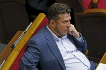Ще одного нардепа екс-регіонала підозрюють в проросійських поглядах Ще одного нардепа екс-регіонала підозрюють в проросійських поглядах