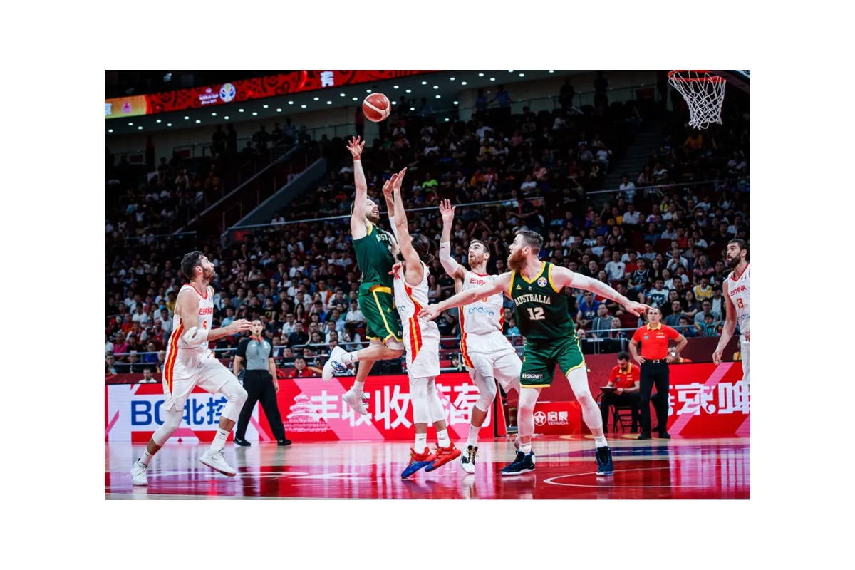 Збірна Іспанії з баскетболу обіграла Австралію в другому овертаймі і вийшла у фінал ЧС-2019 