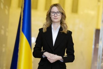 Уряд заборонив компаніям, пов'язаним з рф та білоруссю, брати участь у публічних закупівлях Уряд заборонив компаніям, пов'язаним з рф та білоруссю, брати участь у публічних закупівлях