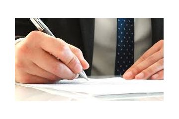 Колишньому керівнику лікувальної установи повідомлено про підозру  у зловживанні службовим становищем та заволодінні чужим майном Колишньому керівнику лікувальної установи повідомлено про підозру  у зловживанні службовим становищем та заволодінні чужим майном