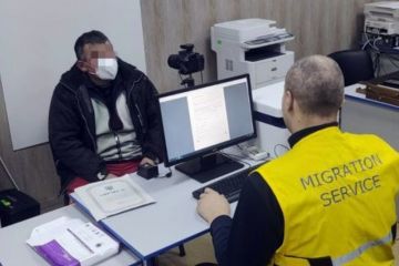 Незаконний мігрант у Запоріжжі Незаконний мігрант у Запоріжжі