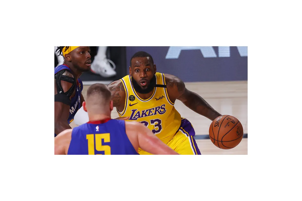 LA Lakers очолили серію проти "Денвера"