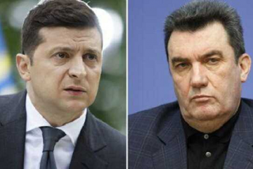 Чи знає Зеленський та РНБО про мільйонні аукціони на митниці Черкасського-Демченка?  Чи знає Зеленський та РНБО про мільйонні аукціони на митниці Черкасського-Демченка?