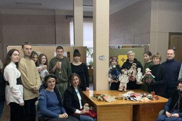 Творча зустріч заслуженої майстрині народної творчості України Наталії Свиридюк зі студентами і викладачами факультету технологій та дизайну в рамках заходів «ТЕПЛЕ КОЛО» Творча зустріч заслуженої майстрині народної творчості України Наталії Свиридюк зі студентами і викладачами факультету технологій та дизайну в рамках заходів «ТЕПЛЕ КОЛО»