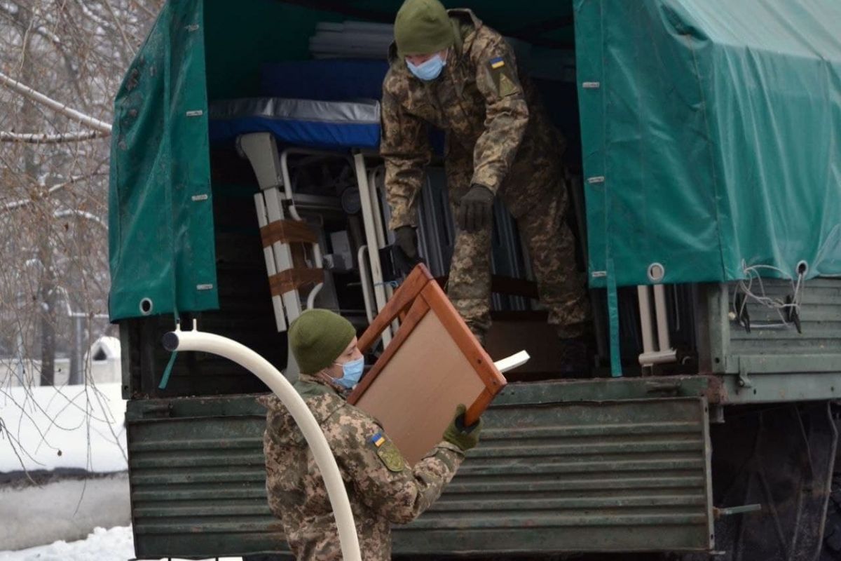 ГУМАНІТАРНИЙ ВАНТАЖ ДІСТАВСЯ ШПИТАЛЮ У ДНІПРІ ГУМАНІТАРНИЙ ВАНТАЖ ДІСТАВСЯ ШПИТАЛЮ У ДНІПРІ
