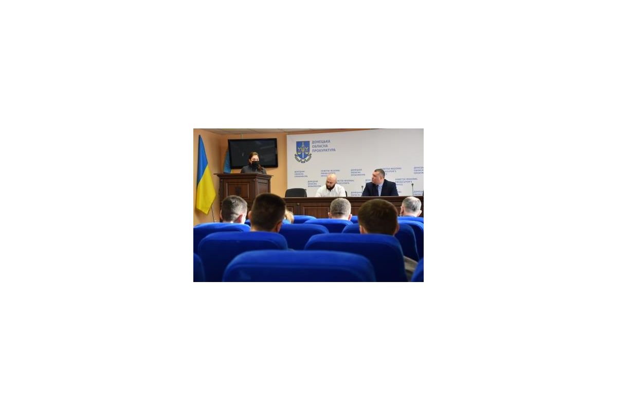Нелегальний обіг пального – на Донеччині проаналізовали роботу з протидії незаконної діяльності АЗС/АГЗП (ФОТО) Нелегальний обіг пального – на Донеччині проаналізовали роботу з протидії незаконної діяльності АЗС/АГЗП (ФОТО)