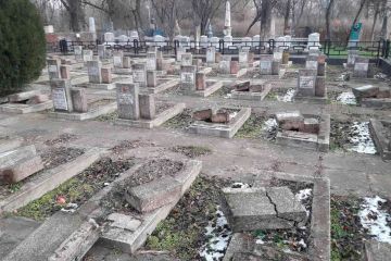 Вандал-рецидивіст: чому чоловік намагався знищувати могили? Вандал-рецидивіст: чому чоловік намагався знищувати могили?