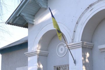Депутати Харківської облради підтримали перейменування села Ватутіне в Залужне Депутати Харківської облради підтримали перейменування села Ватутіне в Залужне