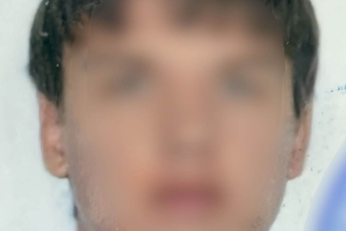 Надсилав координати місцезнаходження українських військових, що боронять Слов’янськ та просився у лави «ДНР» – взято під варту мешканця міста (ФОТО) Надсилав координати місцезнаходження українських військових, що боронять Слов’янськ та просився у лави «ДНР» – взято під варту мешканця міста (ФОТО)