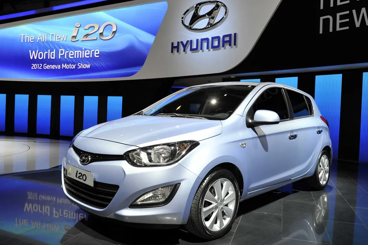 Hyundai та Kia оголосили про відкликання практично 170 тисяч електромобілів через проблеми з програмним забезпеченням систем зарядки