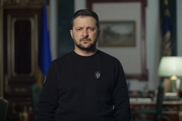 Готуємо хлопців і дуже чекаємо постачання зброї, обіцяного партнерами – звернення Президента України Готуємо хлопців і дуже чекаємо постачання зброї, обіцяного партнерами – звернення Президента України