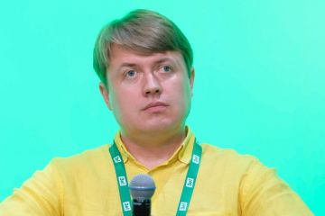 Нардеп від «Слуги народу» Андрій Герус програє наші гроші в карти! 100 тис доларів США - РОЗПИСКА! Нардеп від «Слуги народу» Андрій Герус програє наші гроші в карти! 100 тис доларів США - РОЗПИСКА!