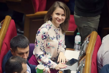 Депутат Ольга Совгиря потратила больше, чем заработала Депутат Ольга Совгиря потратила больше, чем заработала