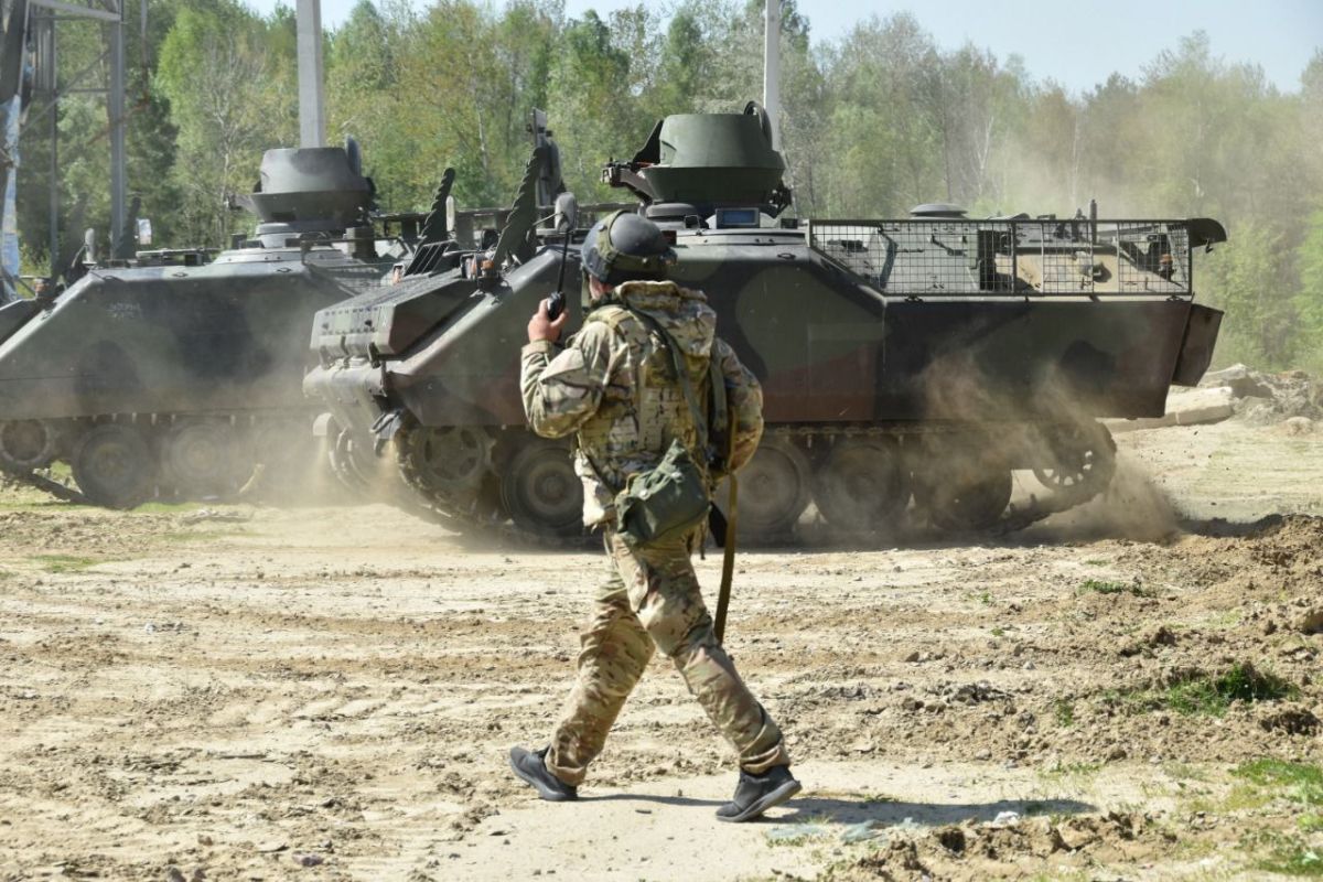 Підрозділи Сухопутних військ ЗС України продовжують відпрацьовувати навики наступальних дій Підрозділи Сухопутних військ ЗС України продовжують відпрацьовувати навики наступальних дій