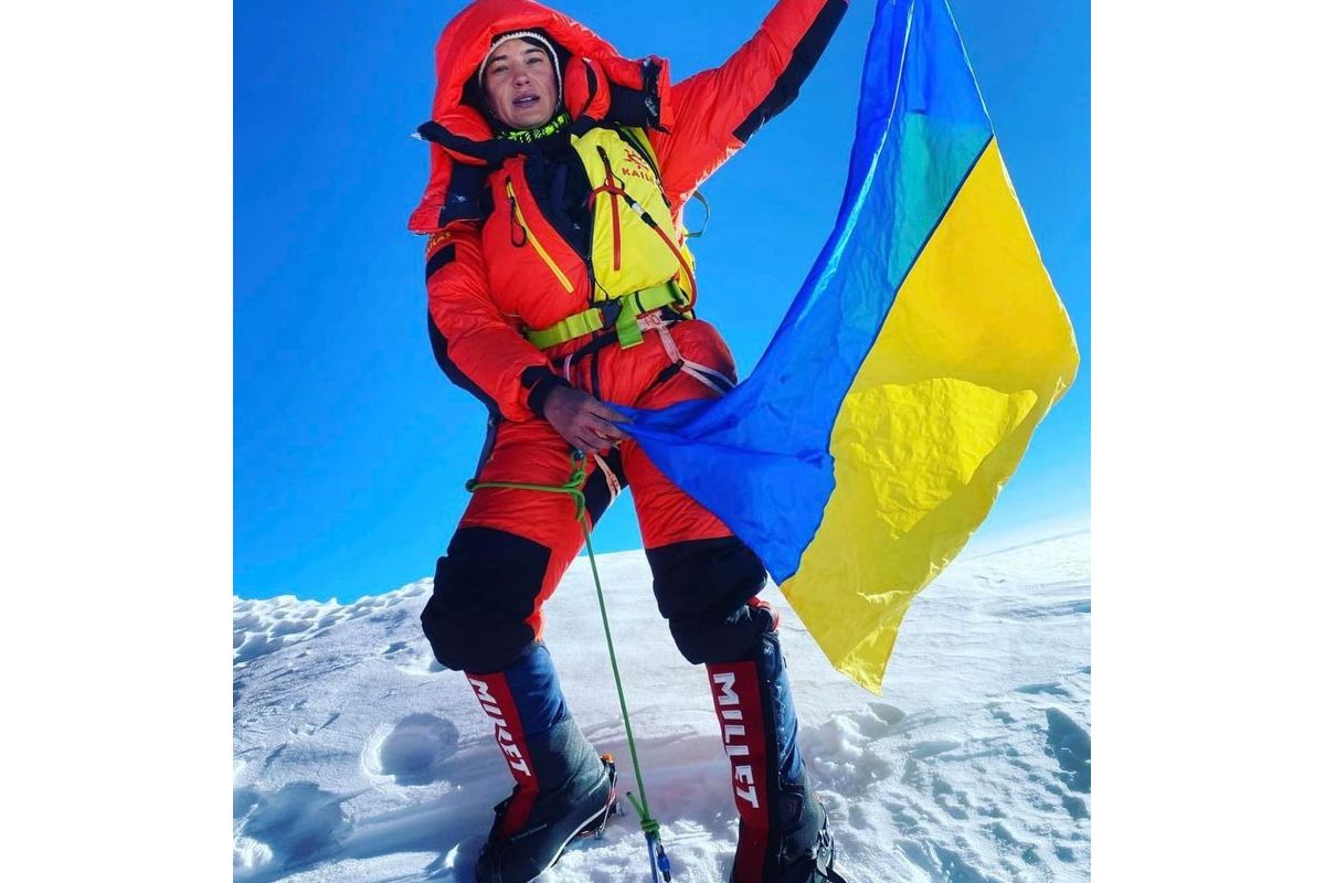 Український прапор замайорів на вершині світу — Евересті! Український прапор замайорів на вершині світу — Евересті!