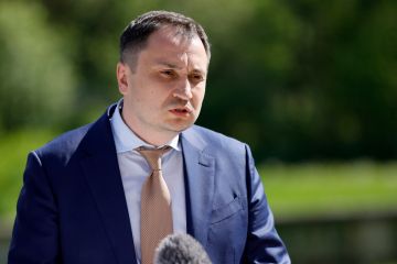 Міністр аграрної політики та продовольства Микола Сольський у п'ятницю взяв участь у відкритті конференції міністрів сільського господарства G7. Міністр аграрної політики та продовольства Микола Сольський у п'ятницю взяв участь у відкритті конференції міністрів сільського господарства G7.