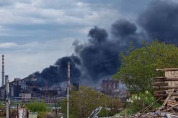 Захисник України з полку "Азов" Давид Хімік у своєму зверненні закликав громадян продовжувати інформаційну роботу. Захисник України з полку "Азов" Давид Хімік у своєму зверненні закликав громадян продовжувати інформаційну роботу.