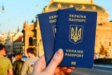 ​Безвиз вернется, но не для всех. Что означает включение Украины в "белый ковидный список" Евросоюза