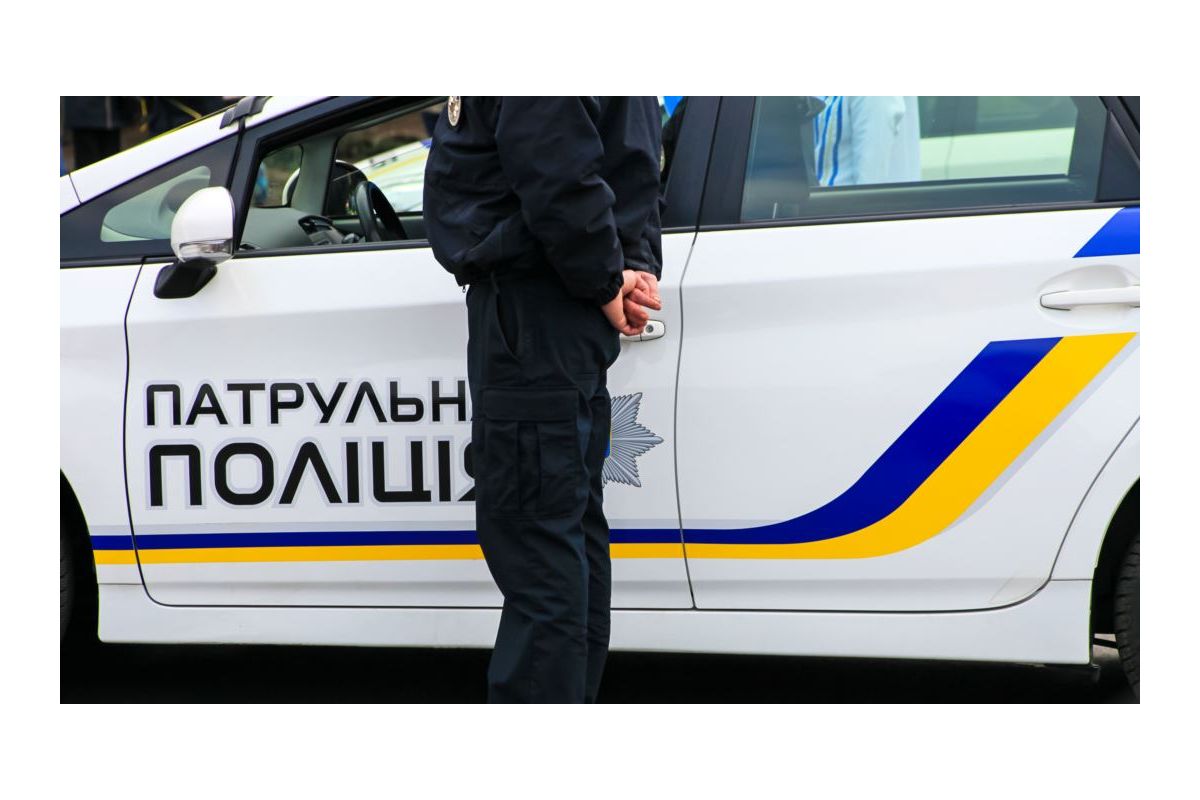 Патрульного з Дніпропетровщини підозрюють у насильстві та катуванні Патрульного з Дніпропетровщини підозрюють у насильстві та катуванні