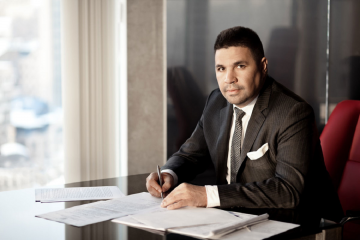 Исполнитель рейдерских захватов от судебной власти. Или кто такой Анатолий Родзинский Исполнитель рейдерских захватов от судебной власти. Или кто такой Анатолий Родзинский