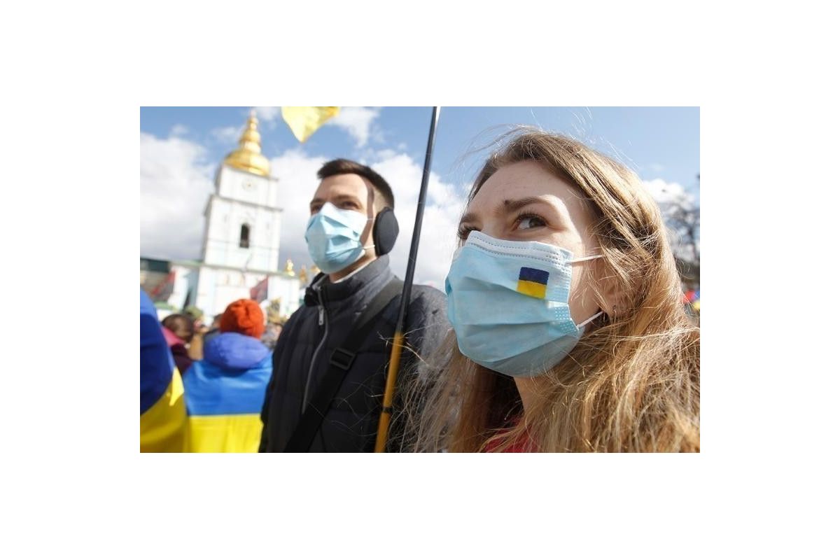 ОПИТУВАННЯ: ЧИМ УКРАЇНЦІ ЗАЙМАЮТЬСЯ НА КАРАНТИНІ? ОПИТУВАННЯ: ЧИМ УКРАЇНЦІ ЗАЙМАЮТЬСЯ НА КАРАНТИНІ?