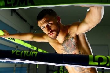 Ломаченко та Коммі ще не підписали контракт на бій – ЗМІ Ломаченко та Коммі ще не підписали контракт на бій – ЗМІ