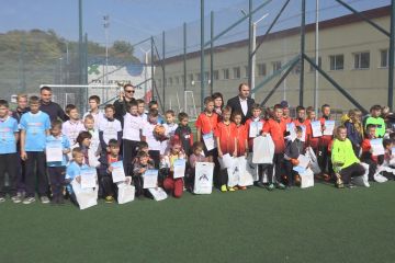 Турнір з футболу серед дітей сиріт Турнір з футболу серед дітей сиріт