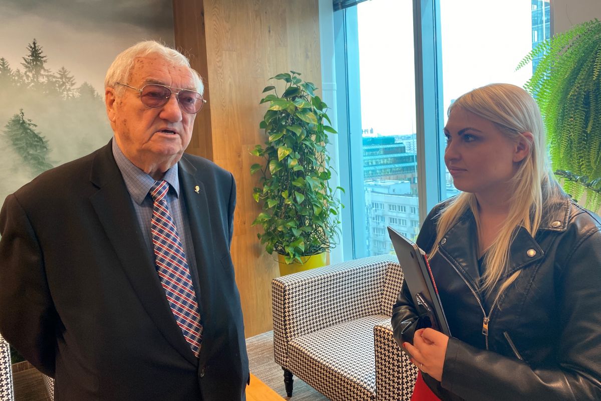Голова ради «Незалежного Медіа Форуму» Юрій Щербак подякував друзям Голова ради «Незалежного Медіа Форуму» Юрій Щербак подякував друзям
