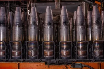 ​США уклали контракти на виробництво снарядів для України на $522 мільйони